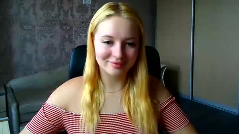 Melanie online show from June 6, 9:59 am