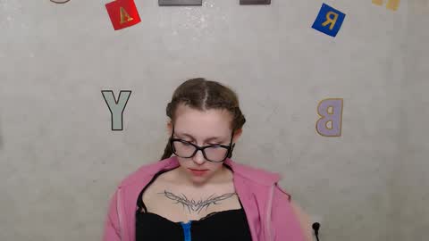 Mira online show from February 22, 2:52 pm