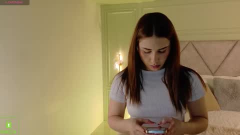 kimberley cruz online show from February 5, 12:31 pm