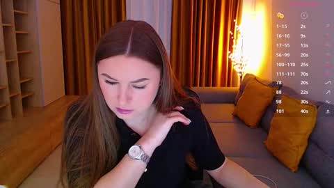 Mia online show from February 2, 8:21 am