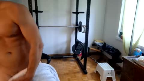 Snapshot of _misterniceguy chatting on October 20, 2:22 pm BENJI online show from October 20, 2:22 pm