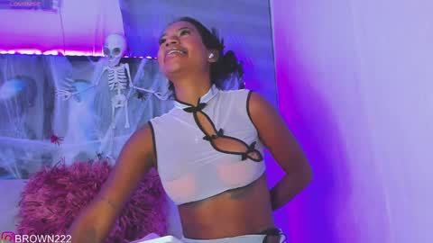 naomi brown online show from October 4, 4:54 am