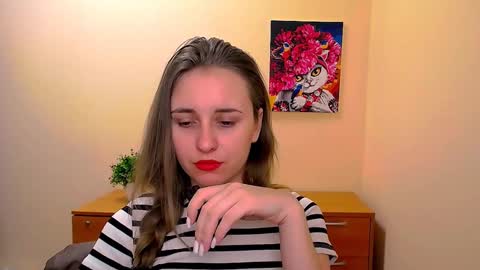 Snapshot of _nicole_new chatting on March 11, 4:29 pm Nica online show from March 11, 4:29 pm