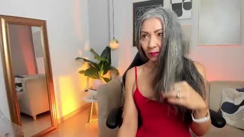 _nicoletteshea_ online show from July 7, 11:52 pm