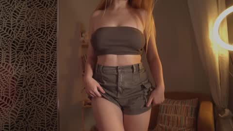 Snapshot of _o0o__ chatting on October 30, 9:04 pm  Adalin  online show from October 30, 9:04 pm