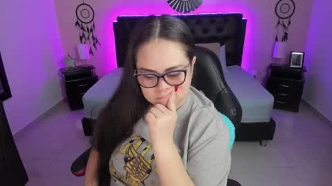 Olivia jones online show from February 21, 12:08 pm