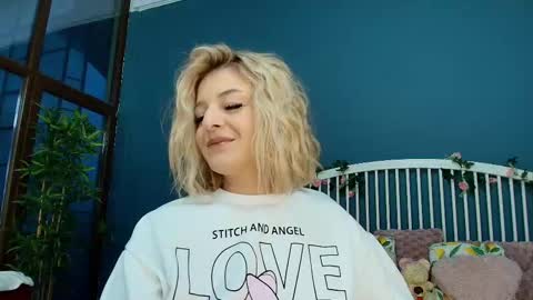 Alisa online show from November 16, 5:20 am