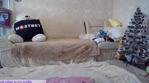 Snapshot of _pretty_fox_ chatting on December 30, 8:10 am _pretty_fox_ online show from December 30, 8:10 am