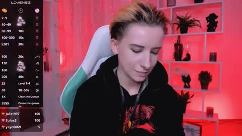 Rein online show from March 9, 6:12 pm