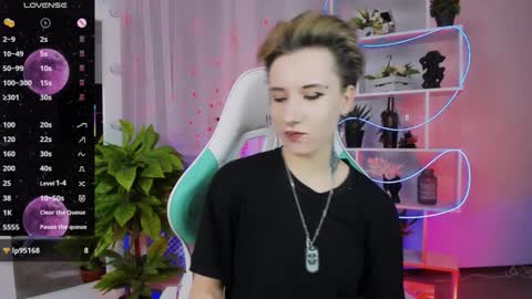 Rein online show from February 18, 6:08 pm