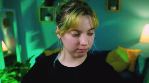 Rock stone online show from April 11, 7:45 am