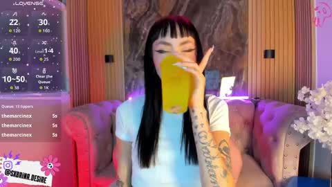 Sabrina online show from May 15, 9:00 pm
