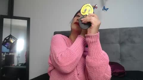 Samanta online show from April 8, 2:36 am