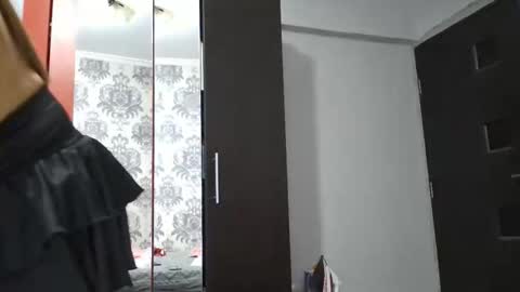 _sexy_sophie_69 online show from September 19, 7:50 pm