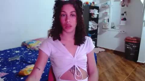 _shanellxxx online show from April 29, 7:51 pm