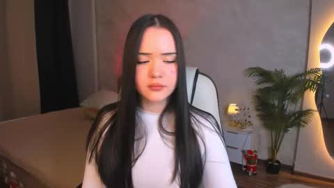 Brittany online show from January 8, 9:42 pm