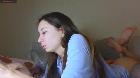 Snapshot of _sweet_gir1 chatting on December 2, 5:54 pm _sweet_gir1 online show from December 2, 5:54 pm