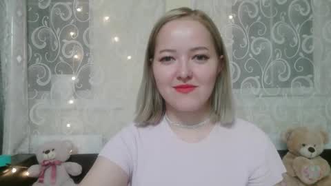 _sweet_smile_ online show from September 13, 8:22 pm