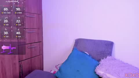     online show from April 29, 5:34 am