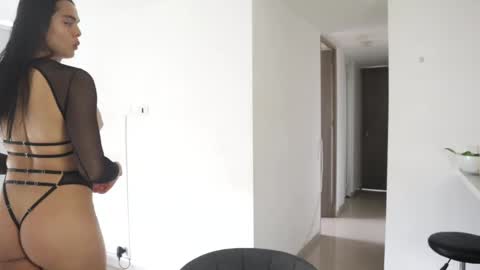 Anastasia Vahos online show from March 10, 6:23 pm