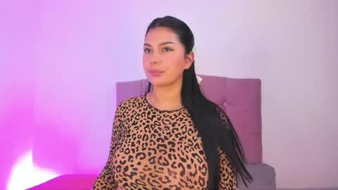 Vale online show from October 4, 4:49 pm