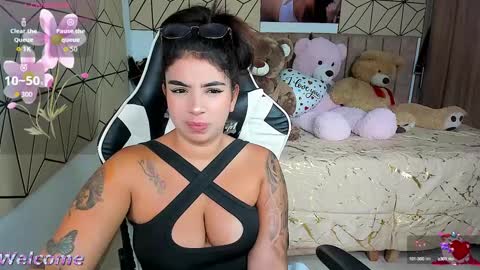 vane online show from September 12, 5:37 pm