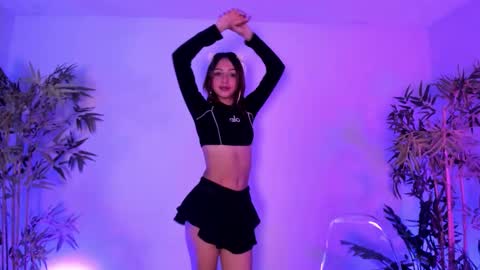 Evelyn online show from December 18, 8:26 pm