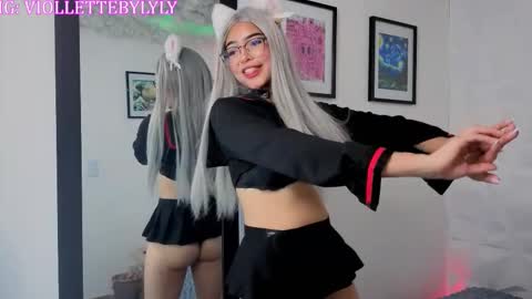 _viollettenoir_ online show from November 7, 9:06 pm