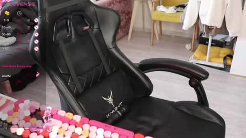 Alis online show from April 15, 11:35 am