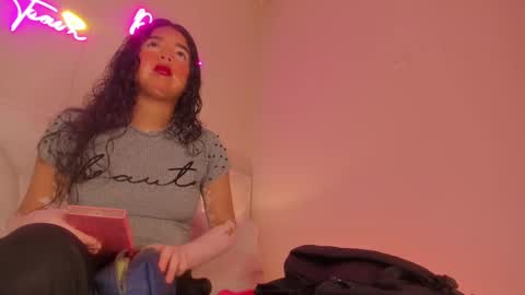 _wendy_x online show from November 17, 11:35 am