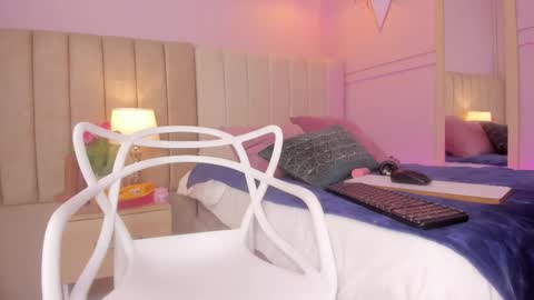 _wendy_x online show from September 27, 11:52 am