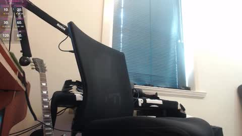 _xxrockstarloverxx_ online show from November 19, 9:35 pm