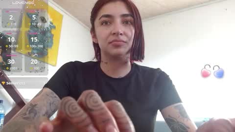 Snapshot of _zoebakers chatting on October 24, 9:59 pm Zoe  online show from October 24, 9:59 pm