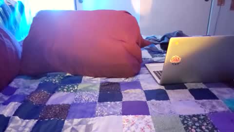 a_bad_guy_duh online show from April 19, 12:28 pm