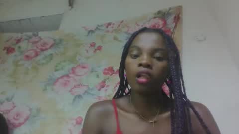 aadienne online show from April 2, 6:48 pm