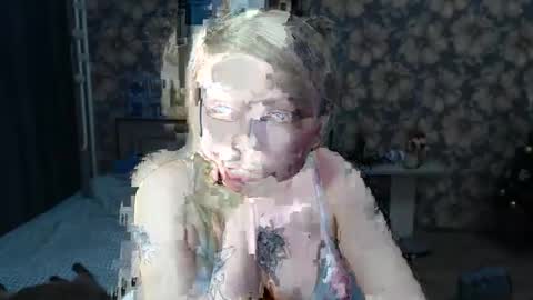 Snapshot of aalicebubble chatting on January 15, 7:48 am Alice online show from January 15, 7:48 am