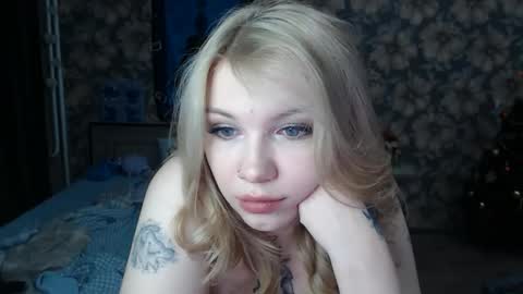 Snapshot of aalicebubble chatting on January 16, 12:52 pm Alice online show from January 16, 12:52 pm