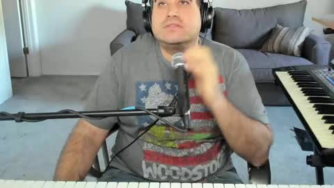 Aaron online show from June 3, 9:20 pm