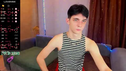 Aaron Bang online show from November 14, 5:20 am