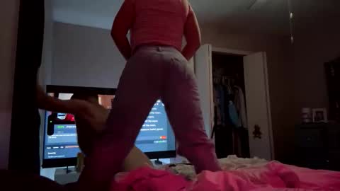 aaronbellafucktv online show from June 10, 3:06 am