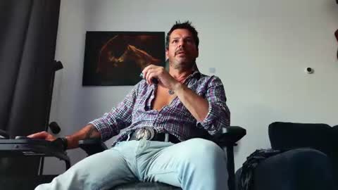 Aaron online show from July 17, 7:21 am