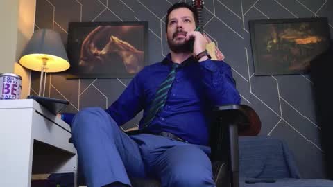 Aaron online show from November 12, 7:54 am