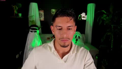 AARON  online show from October 9, 2:50 am