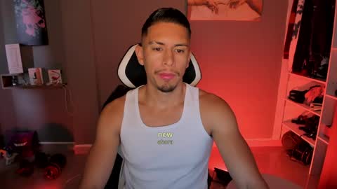 AARON  online show from May 8, 12:55 pm