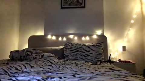 Snapshot of abbie_xo1 chatting on October 5, 6:37 pm Abbie xo online show from October 5, 6:37 pm