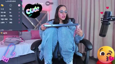 abby_esposiito online show from January 16, 6:17 pm