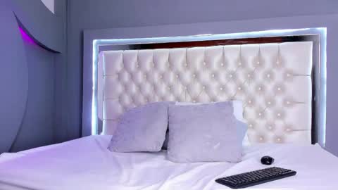 Abby online show from February 28, 1:04 pm