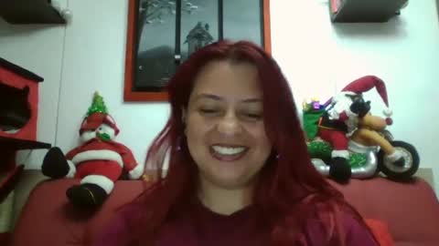 Snapshot of abby_iloveit chatting on December 3, 12:52 am abby iloveit online show from December 3, 12:52 am