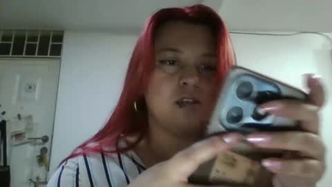 Snapshot of abby_iloveit chatting on February 16, 3:26 am abby iloveit online show from February 16, 3:26 am