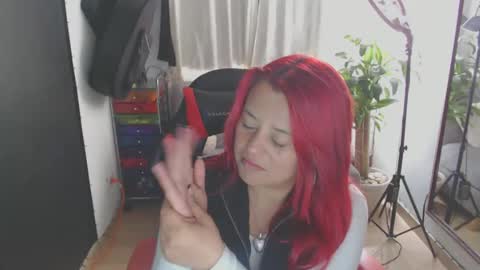 Snapshot of abby_iloveit chatting on March 11, 2:51 pm abby iloveit online show from March 11, 2:51 pm